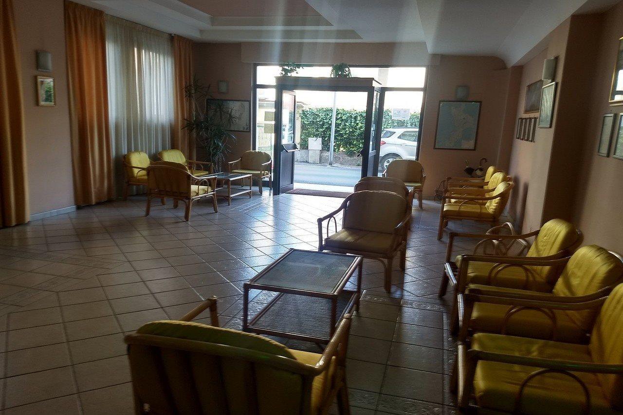 Hotel Virgilio تروبيا المظهر الخارجي الصورة