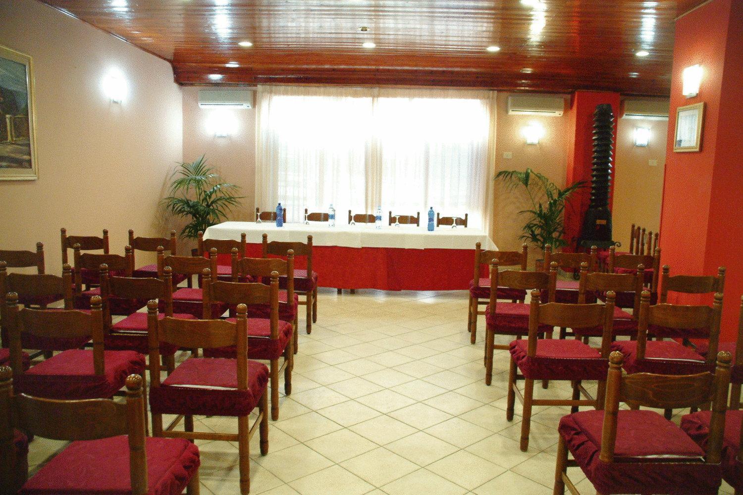Hotel Virgilio تروبيا المظهر الخارجي الصورة